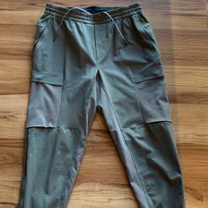 Lululemons Men’s joggers medium grey sage color